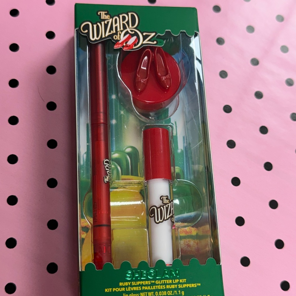 Wizard of Oz Ruby Slippers Glitter Lip Kit NIB
